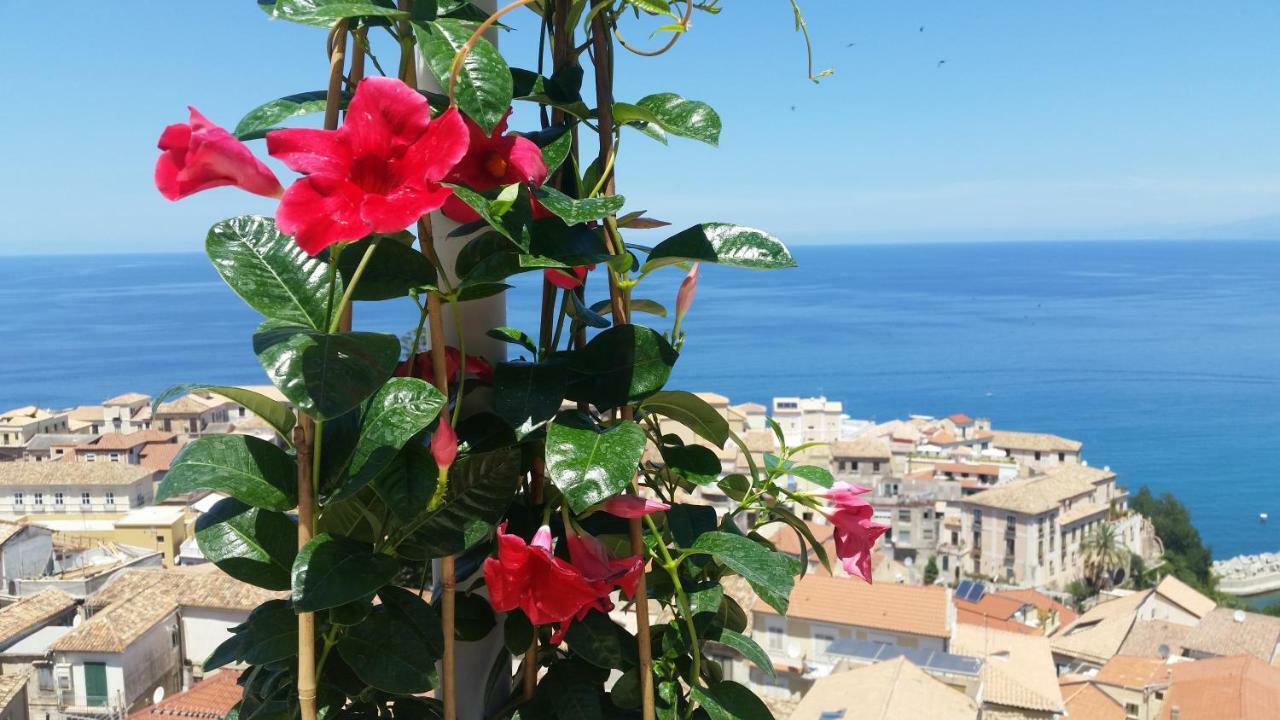 Il Terrazzo Su Pizzo Apartman Kültér fotó